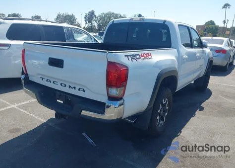 2017 Toyota Tacoma Trd Off Road из США, поврежденный, VIN 3TMCZ5AN7HM052227